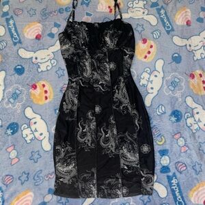 Women's black and whit dress